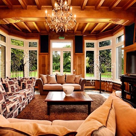 Luxurious Castle With Hot Tub In The Belgian Villa Jamoigne Buitenkant foto