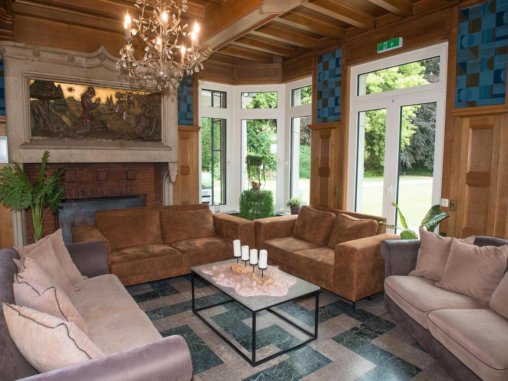 Luxurious Castle With Hot Tub In The Belgian Villa Jamoigne Buitenkant foto