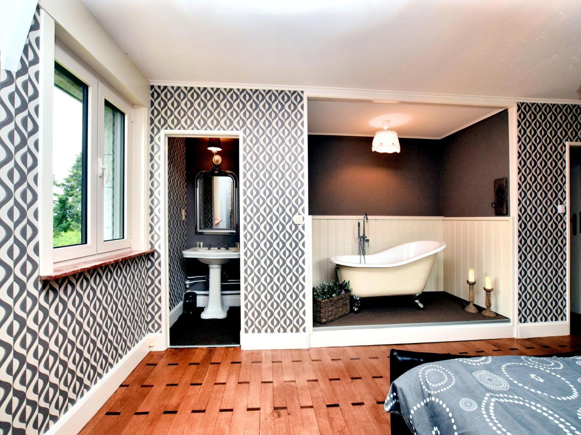 Luxurious Castle With Hot Tub In The Belgian Villa Jamoigne Buitenkant foto